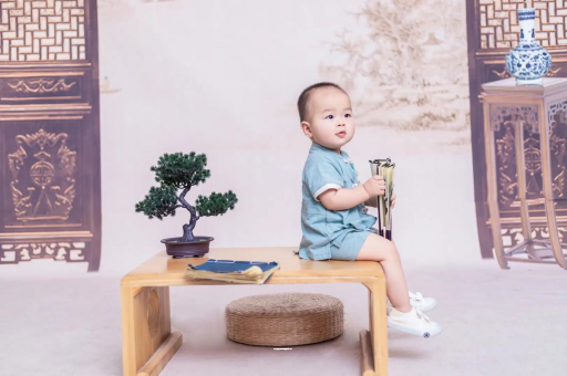 嵊州可爱的企鹅宝宝